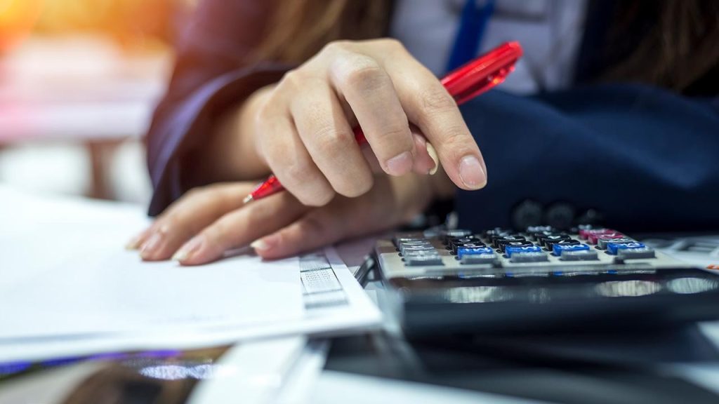 Kuyumcuya, doktora, emlakçıya yıllık harç geliyor!