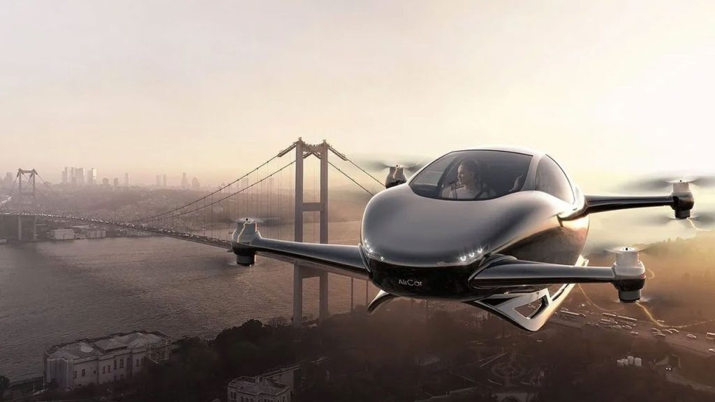 Yerli uçan araba AirCar ön siparişe açıldı