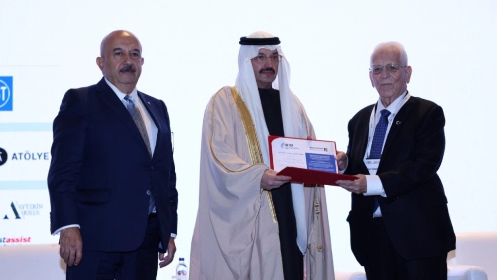 “Krizlerden doğan yeni gerçekliğe uyum sağlama dönemindeyiz”