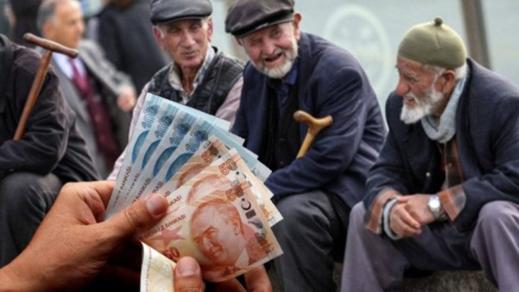 OECD’den emekliye çifte maaş uyarısı: Çalışan emekliler teşvik edilmeli