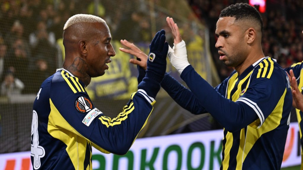 Fenerbahçe Norveç’te fırtına gibi esti