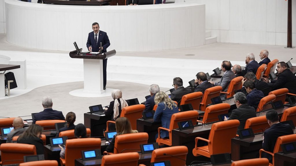 ‘Vatandaşlık maaşı’ uygulaması geliyor! Cevdet Yılmaz tarih verdi