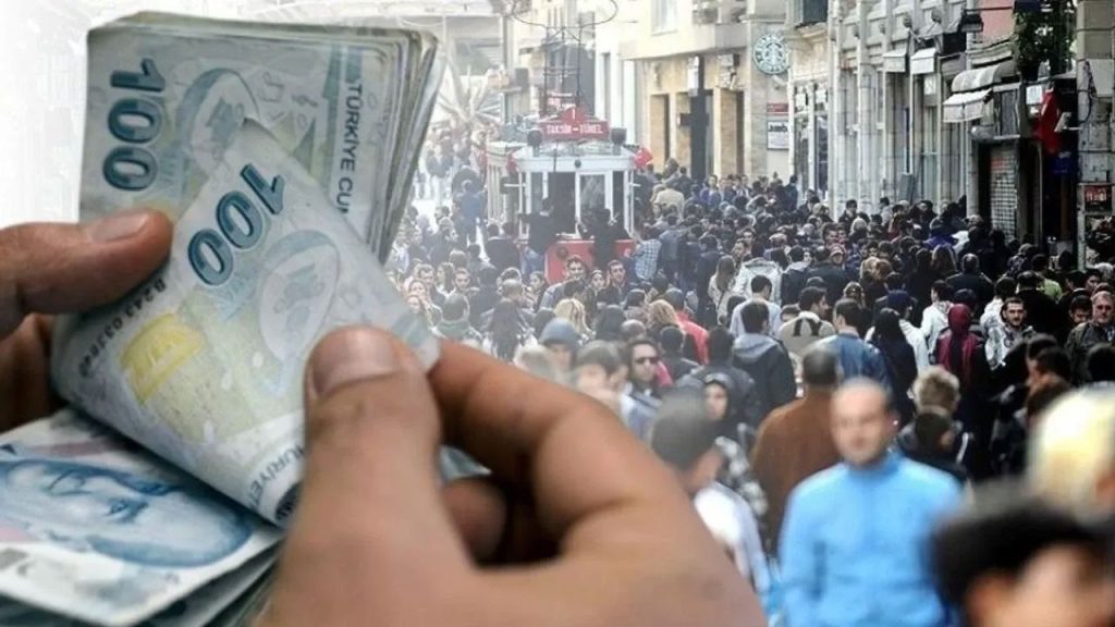 Açıklanan asgari ücret AK Parti seçmenini hayal kırıklığına uğrattı