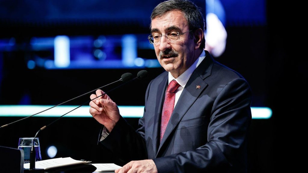 Cevdet Yılmaz: Savunma sanayi, yüksek teknolojili ve katma değerli üretimde yaşanan artış dikkat çekici