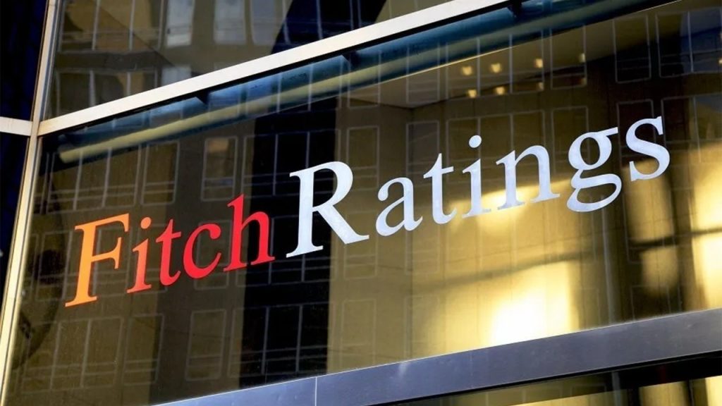 Fitch: Büyük Türk bankalarının notları ülke risklerine duyarlı kalıyor!